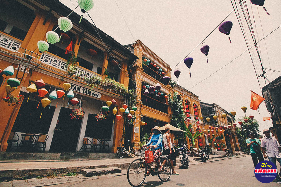 Hoi An - xu so mot ngay den, ca doi nho thuong hinh anh 4